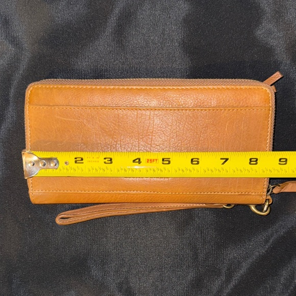 Lucky Brand Brown Leather Wristlet Wallet - Picture 10 of 12